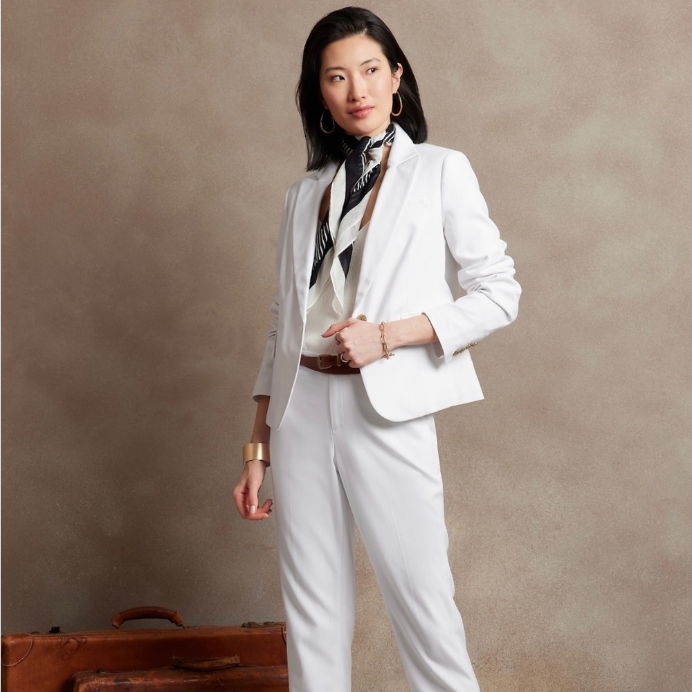 Banana Republic Cutaway Suit Blazer